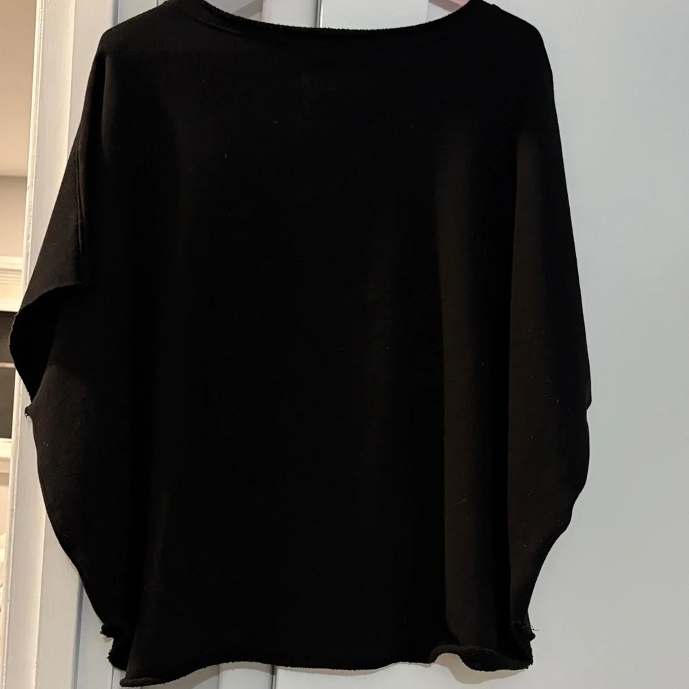 Frank & Eileen caplet Black Boxy Crewneck Short-Sleeve Sweatshirt - Picture 8 of 8